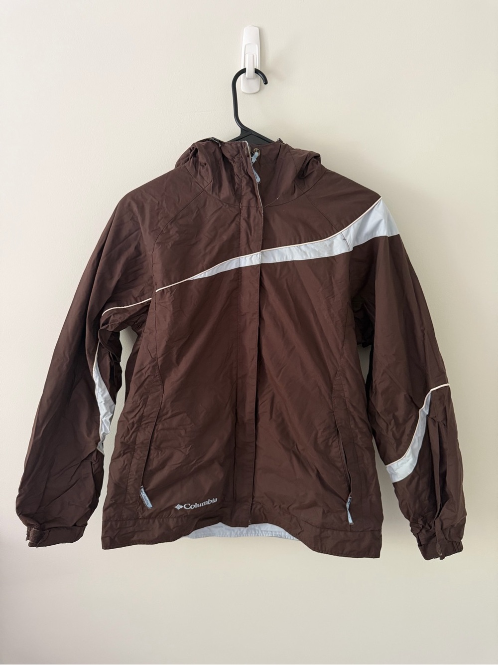 Columbia Brown and White Hooded Ski Jacket